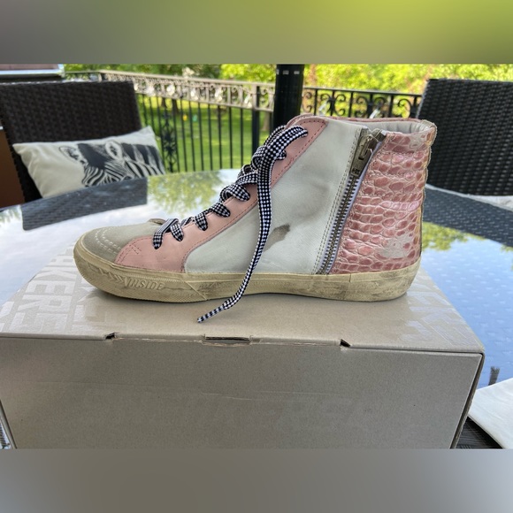 Golden gooses. Great condition, worn less than 5 times. EU size 39 - Picture 10 of 12